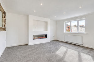 Lounge- click for photo gallery